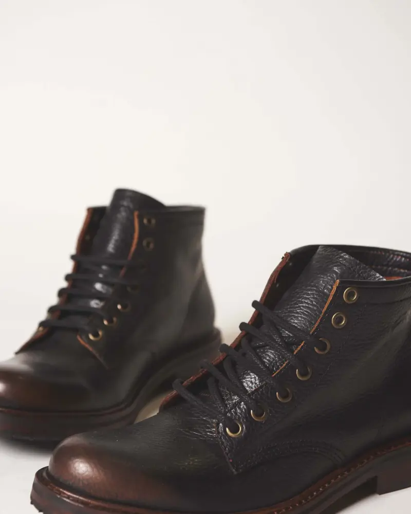 PRISON BOOT