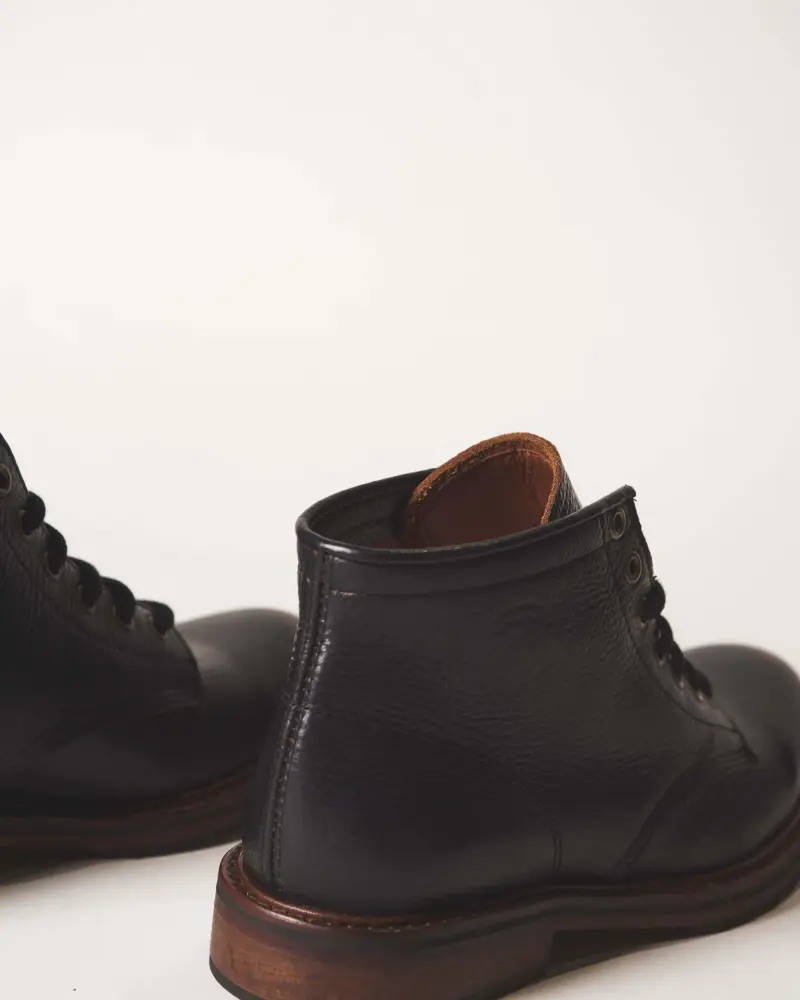 PRISON BOOT